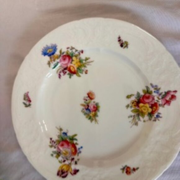Vintage Coalport Severs Dinner Plate – Embossed Floral‎ English Bone China - Picture 7 of 9